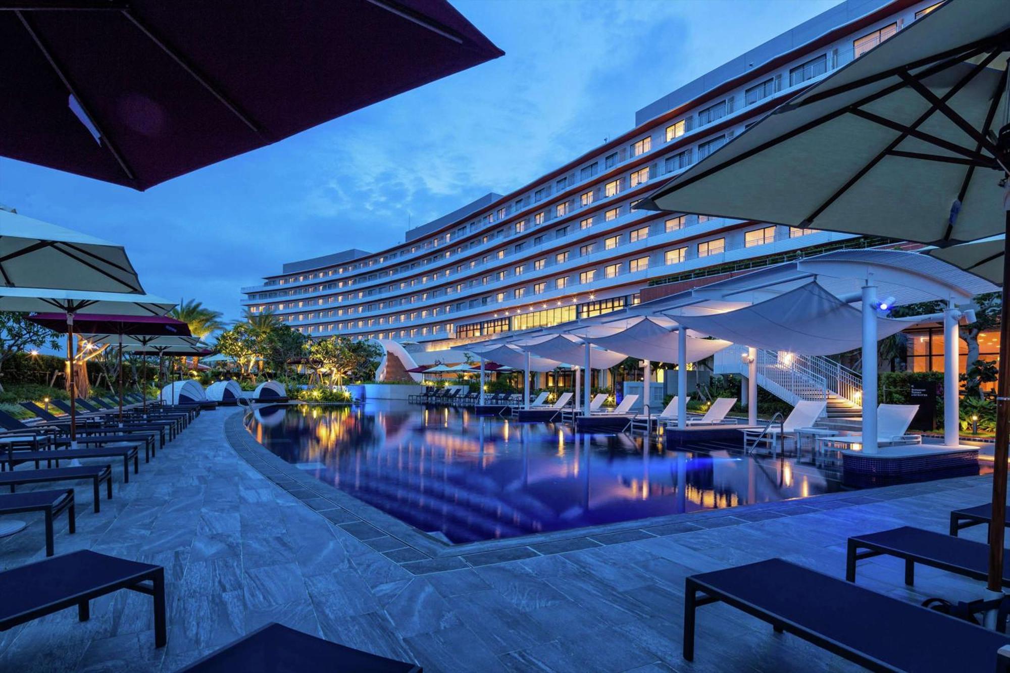 Hilton Okinawa Chatan Resort Екстериор снимка