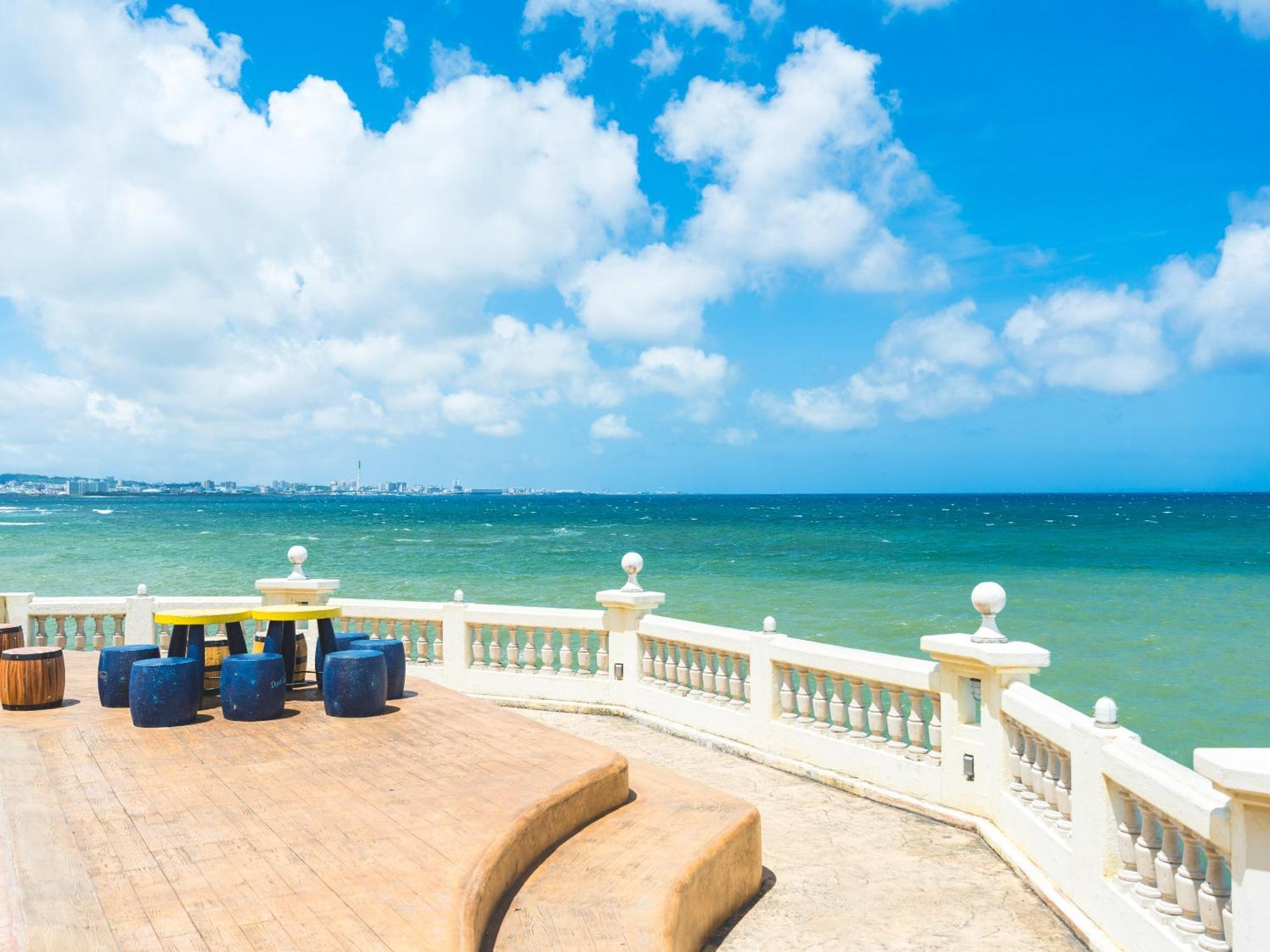 Hilton Okinawa Chatan Resort Екстериор снимка