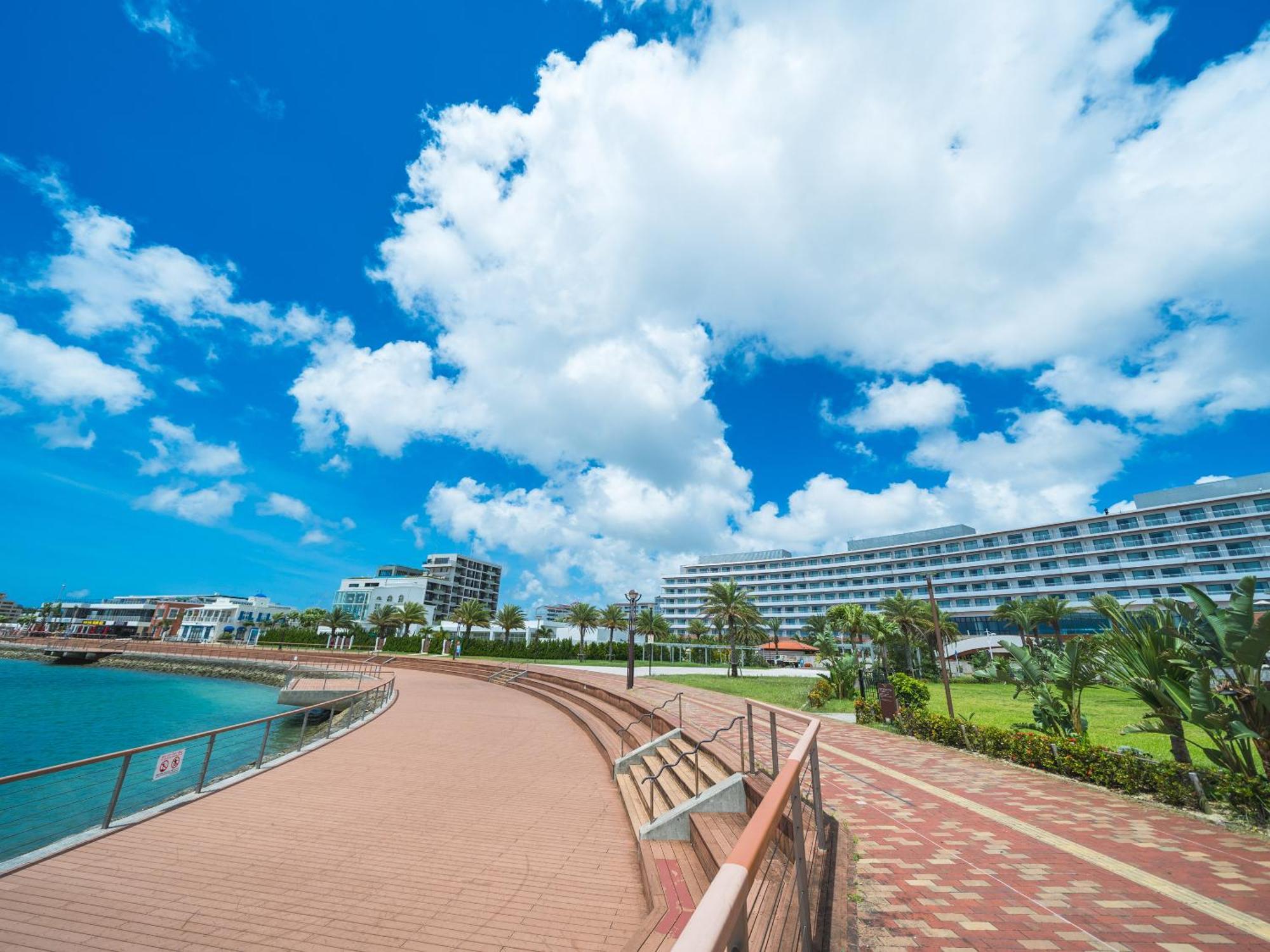 Hilton Okinawa Chatan Resort Екстериор снимка